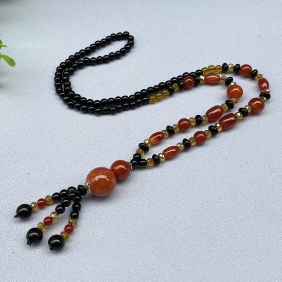 Jewelry - agate necklace